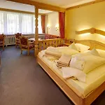 Schwarzwald Wellnesshotel Saigerhoeh I Golf & Wandern Ueber Dem Titisee Ξενοδοχείο