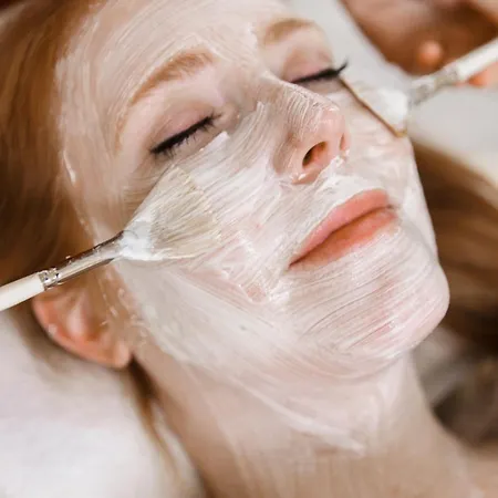 Schwarzwald Wellnesshotel Saigerhoeh I Golf & Wandern Ueber Dem Titisee 4* 伦茨基希