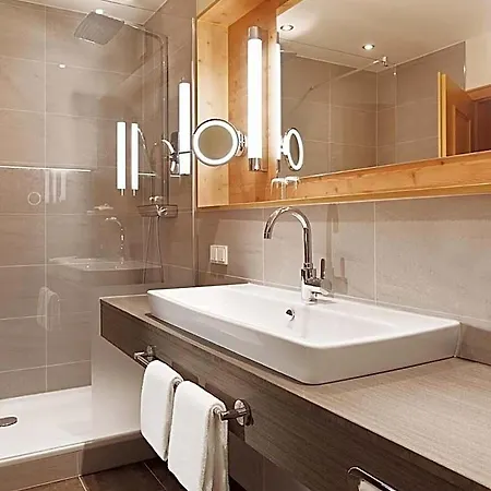 Schwarzwald Wellnesshotel Saigerhoeh I Golf & Wandern Ueber Dem Titisee 4* Lenzkirch