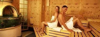 Schwarzwald Wellnesshotel Saigerhoeh I Golf & Wandern Ueber Dem Titisee 酒店 伦茨基希