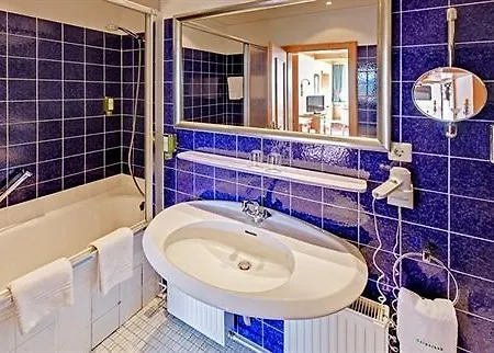 Schwarzwald Wellnesshotel Saigerhoeh I Golf & Wandern Ueber Dem Titisee 4*