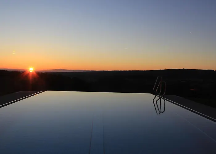 Schwarzwald Wellnesshotel Saigerhoeh I Golf & Wandern Ueber Dem Titisee Hotel 4*