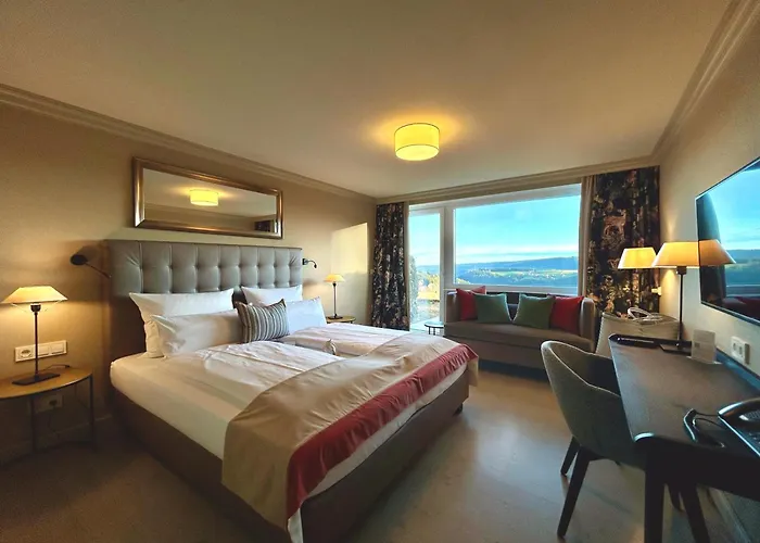 Schwarzwald Wellnesshotel Saigerhoeh I Golf & Wandern Ueber Dem Titisee Hotel 4*