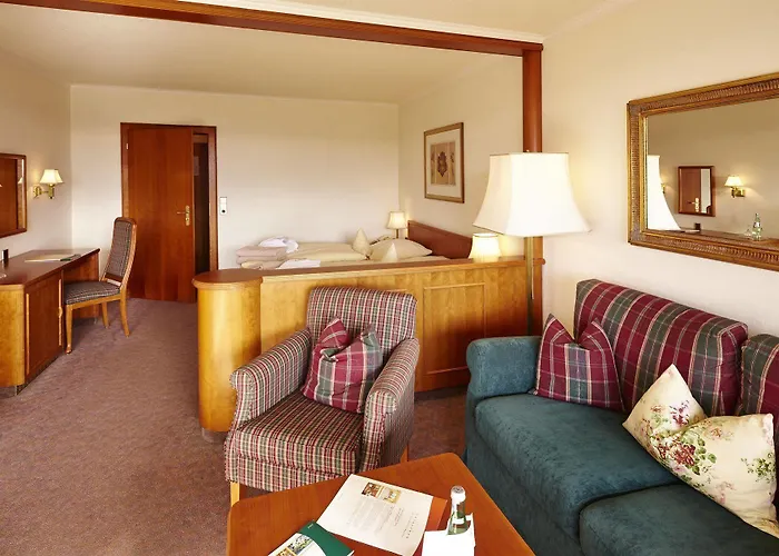 Schwarzwald Wellnesshotel Saigerhoeh I Golf & Wandern Ueber Dem Titisee Hotel